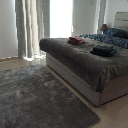 Suite Apartment Athens center, metro Metaxourgeio Buitenkant foto