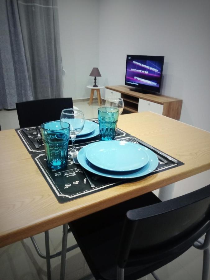 Suite Apartment Athens center, metro Metaxourgeio Buitenkant foto